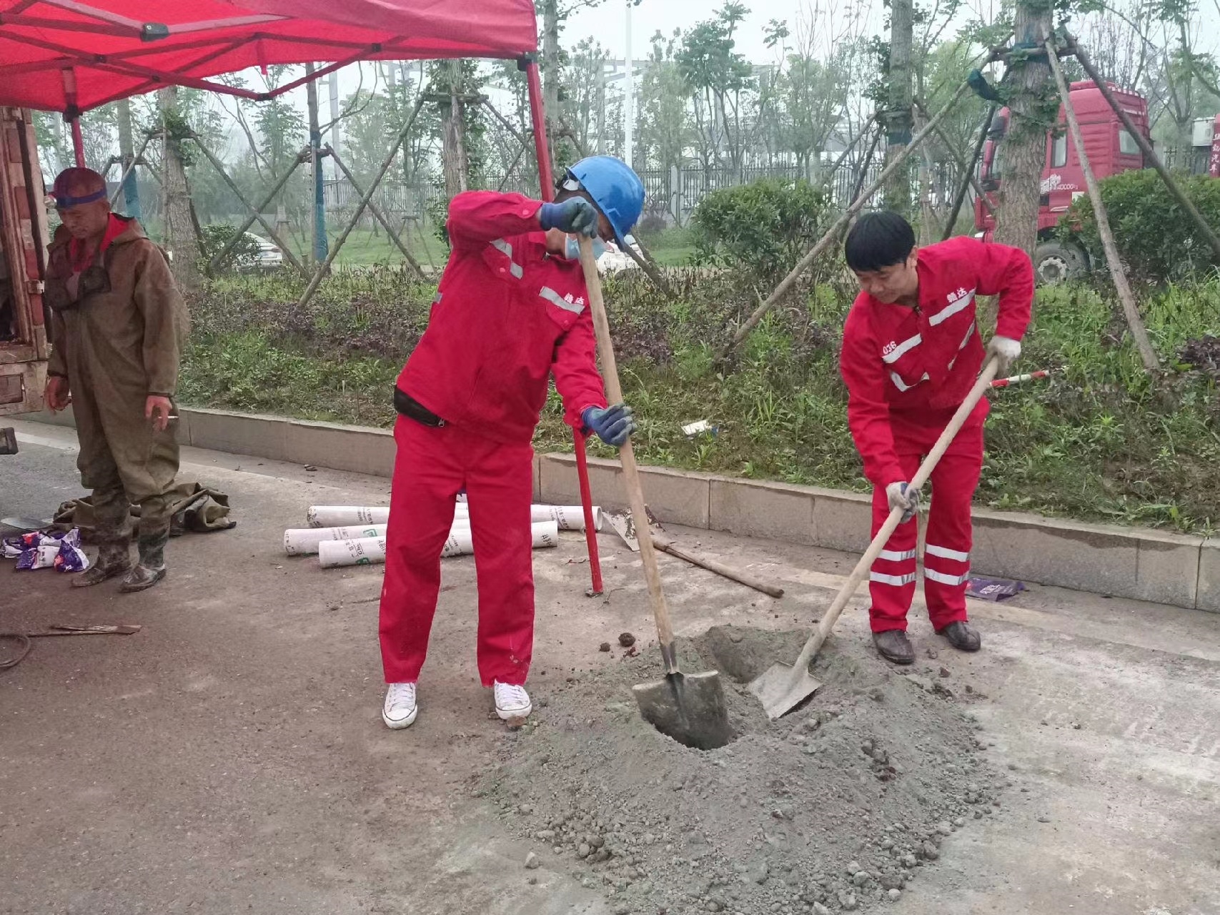 呈贡管道疏通哪家好】及时进行市政管道清淤